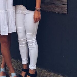 White American Eagle pants. Skinny